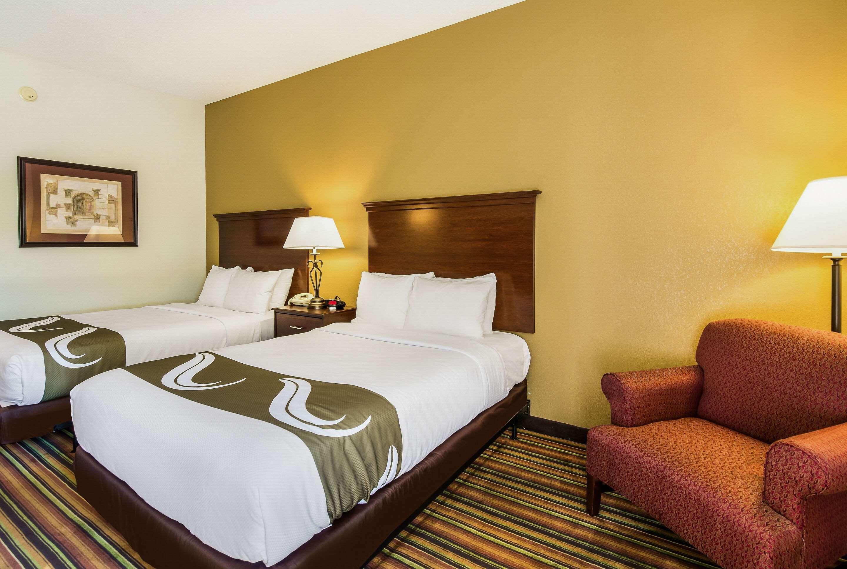 Quality - Area Inn