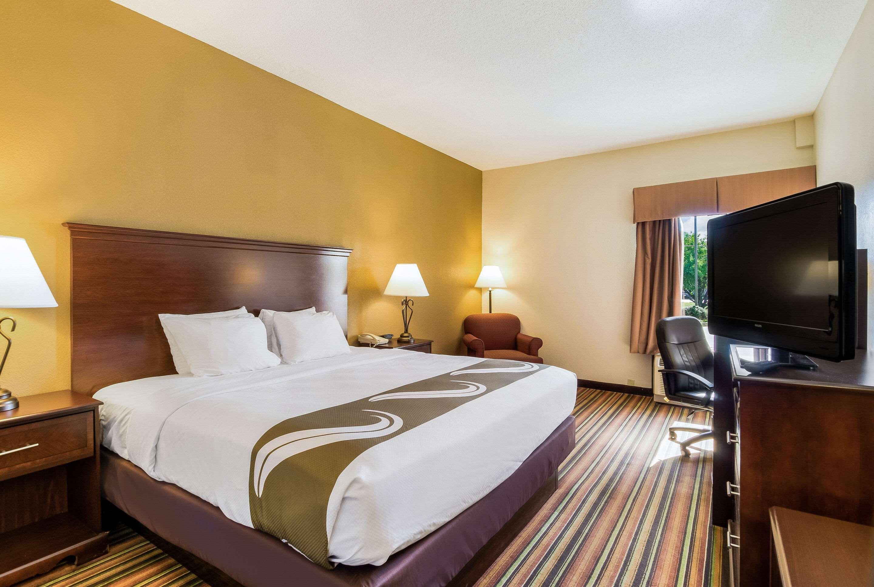 Quality - Area Inn Danville